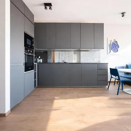 Ocean View Apartment, Balcony & Parking, Tenerife South Escape Διαμέρισμα *