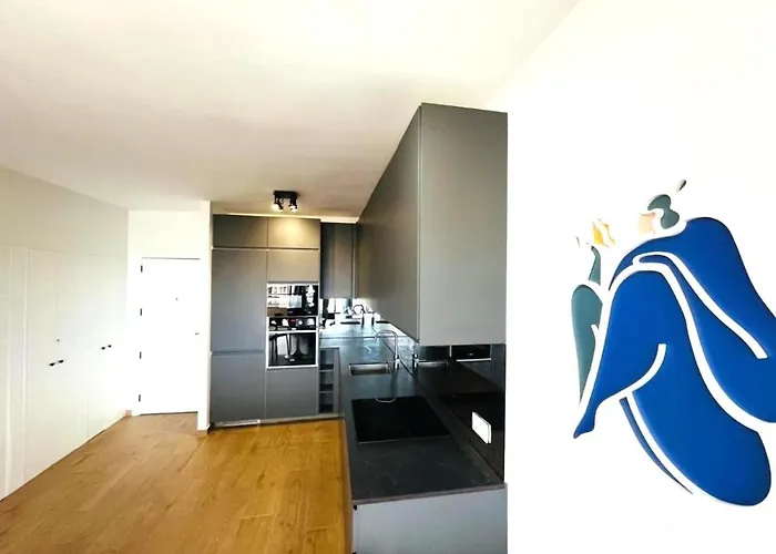 Ocean View Apartment, Balcony & Parking, Tenerife South Escape Διαμέρισμα Playa Paraiso (Tenerife)