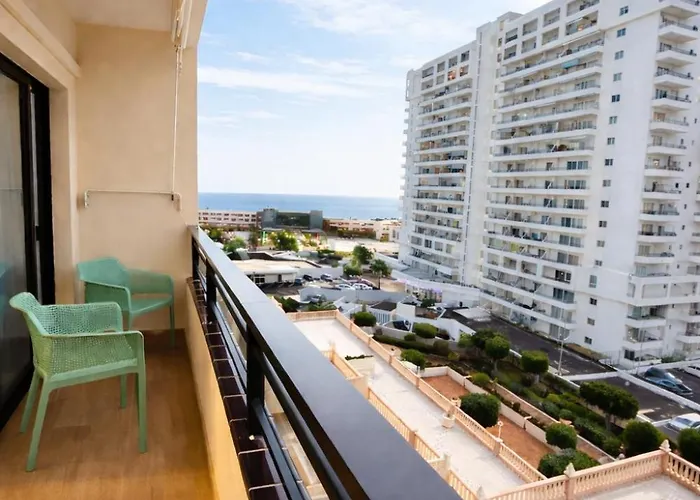 Ocean View Apartment, Balcony & Parking, Tenerife South Escape Διαμέρισμα Playa Paraiso (Tenerife)