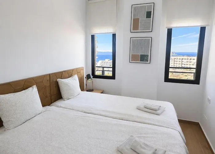 Ocean View Apartment, Balcony & Parking, Tenerife South Escape Διαμέρισμα Playa Paraiso (Tenerife)